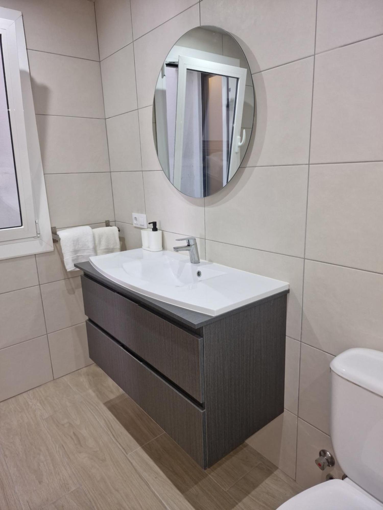 מלון L' Escala Pensio Torrent מראה חיצוני תמונה